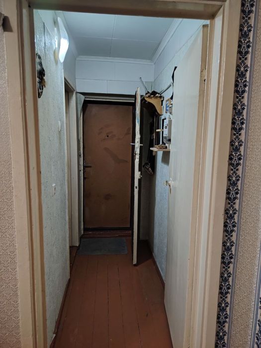 Продам 2 х комнатную квартиру на Чиланзар 6,  Парус, катартал, КИРПИЧ