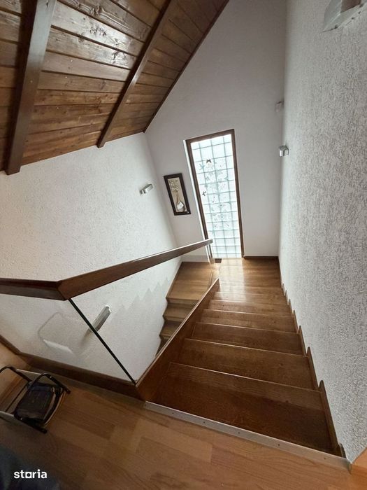 Casa individuala,situata in zona strada Crinilor