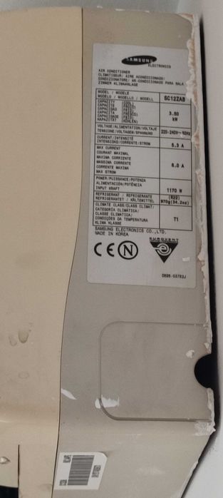 Продавам изгодно употребяван климатик SAMSUNG SC12ZAB / SC12ZABX
