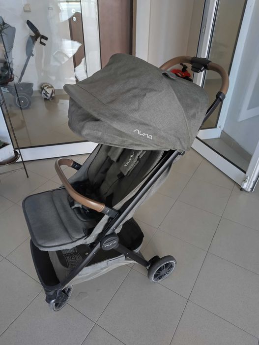 Лятна количка NUNA TRVL, цвят Pine (зелен)