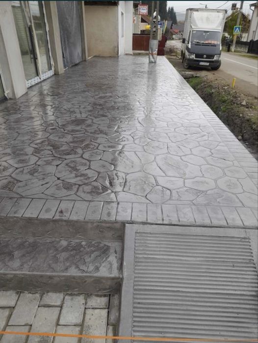 Beton amprentat diferite modele si culori.