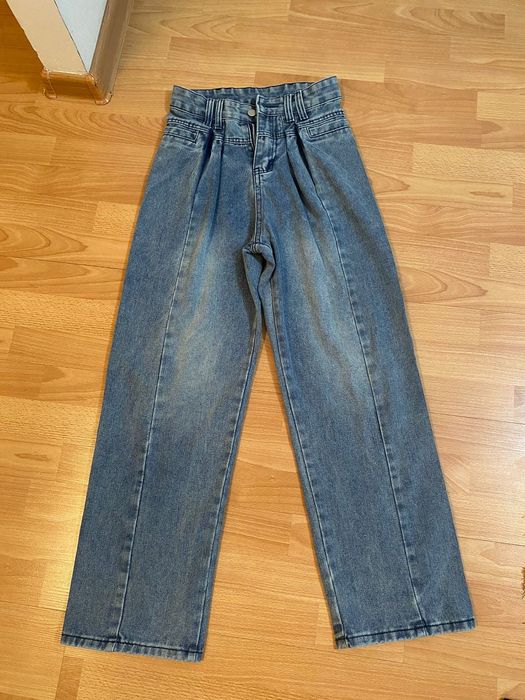 Джинсы  женские модные