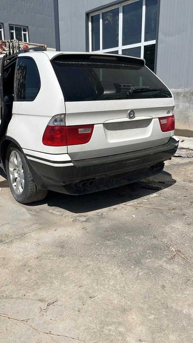 На запчасти BMW X5 E53