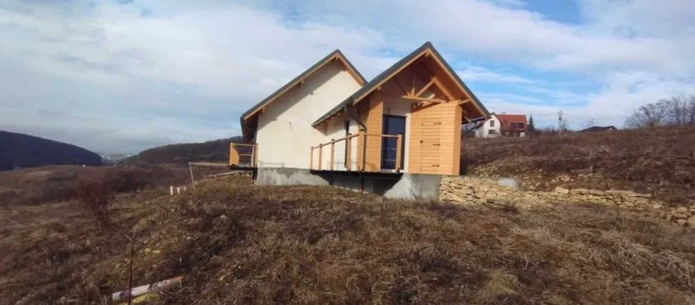 Casa de vânzare Ciurila 91mp utili 2000mp teren