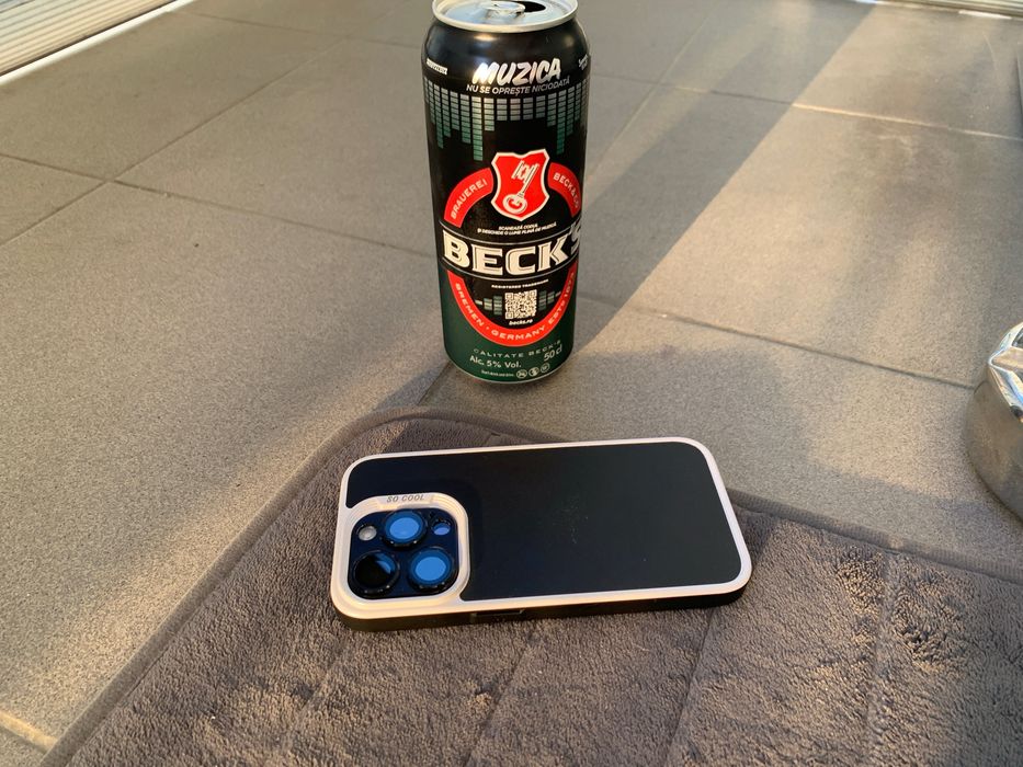 Husa iphone 15 pro noua