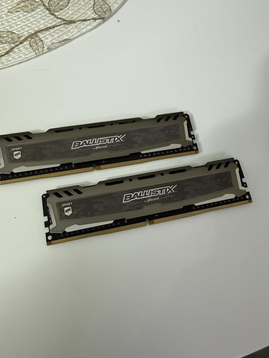 16 Gb ram dual channel 8x2 3000mhz, 3600mhz oc stabil