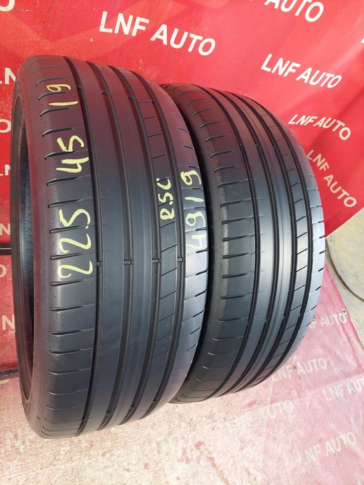 Anvelope de VARA - 225/45/19 - DUNLOP - 7 MM - DOT 4919 RFT !