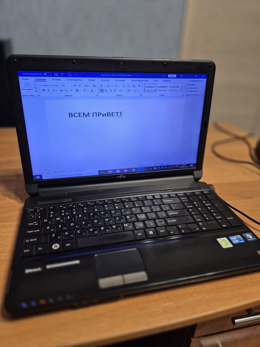 Ноутбук Fujitsu Amilo 530