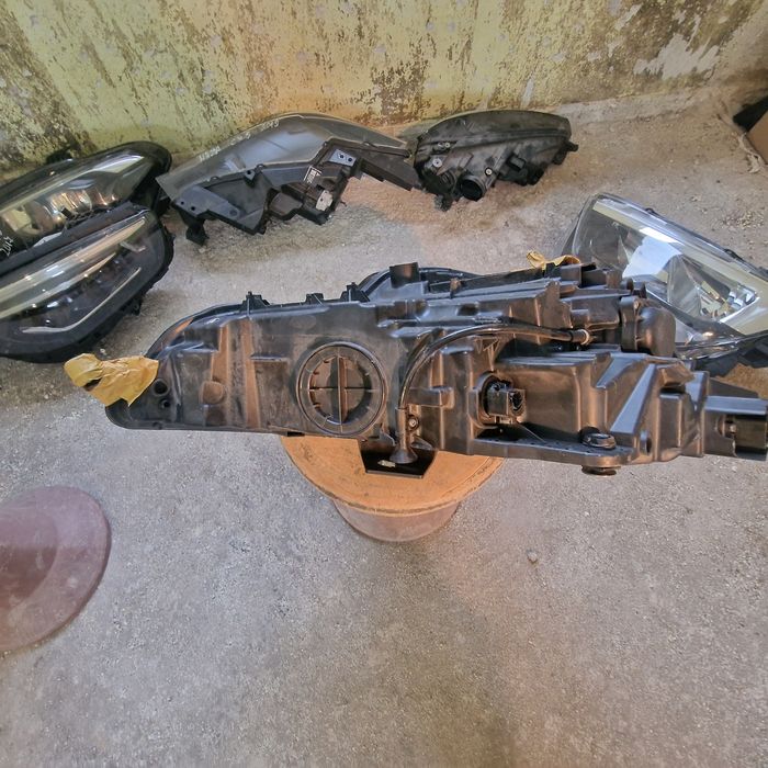 Audi A3 8Y 2021 LED десен фар