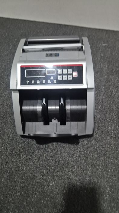 Машинка для денег. Купюросчетная машинка