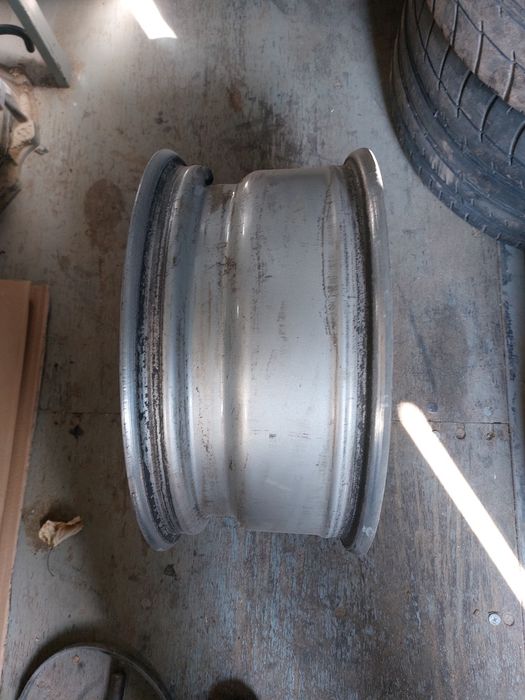 Продам диск для бмв е60 R16