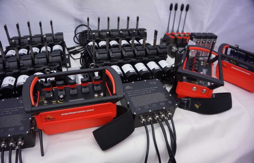 пульт для манипулятора