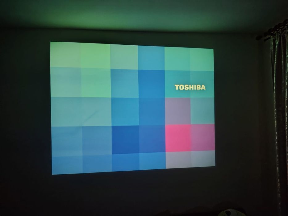 Videoroiector Toshiba