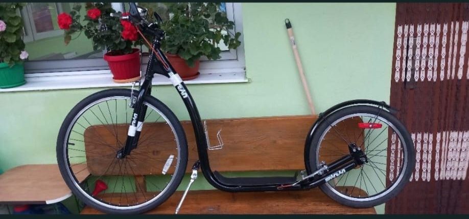 Vand trotineta tip bicicleta