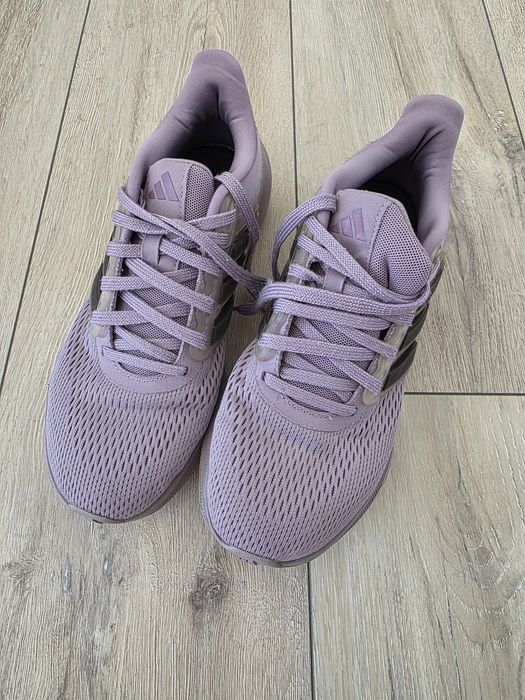 Маратонки  Adidas 38.5