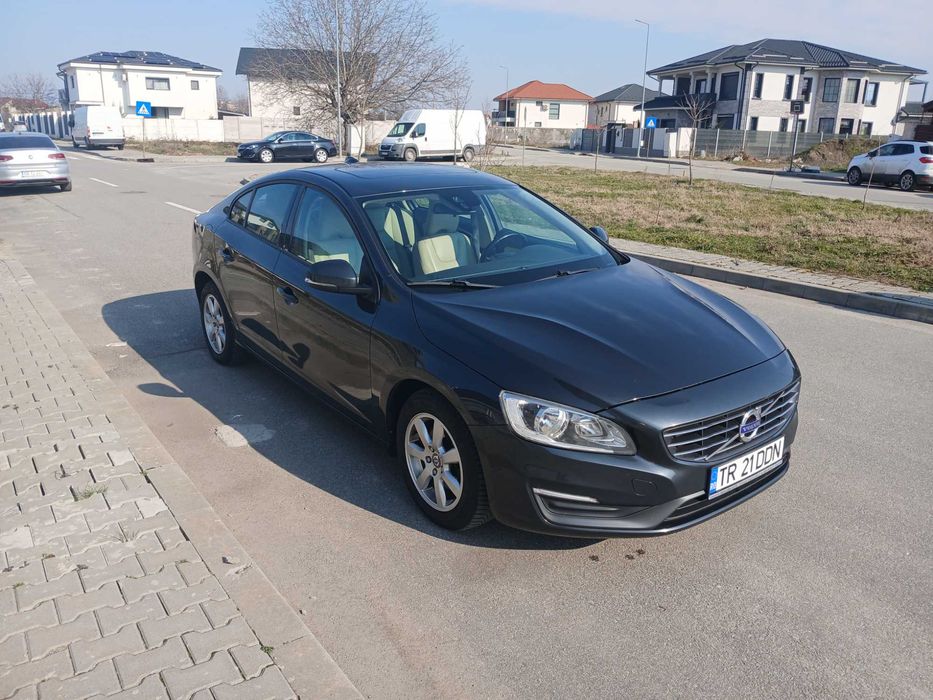 Vand Volvo S60 sedan