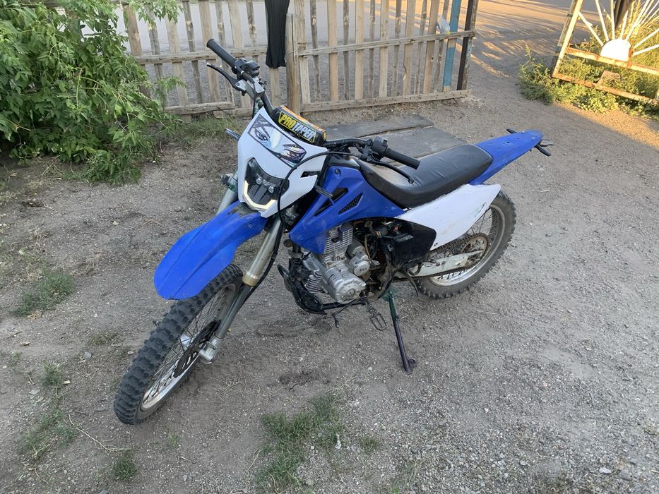 Продам эндуро 250 кубов