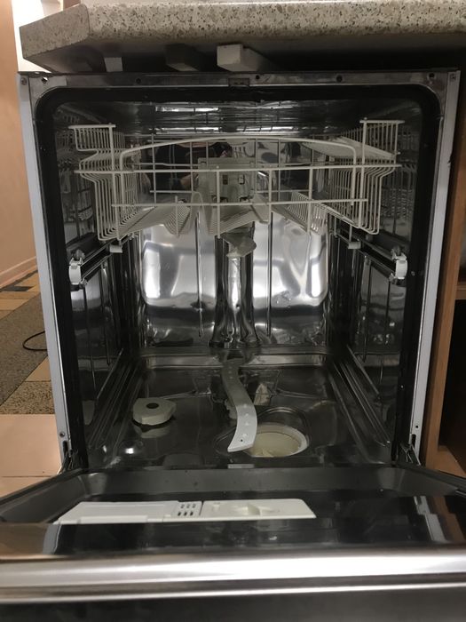 Продам посудомоечные машины аристон