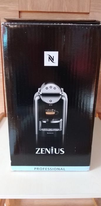 Aparat de cafea profesional Nespresso Zenius