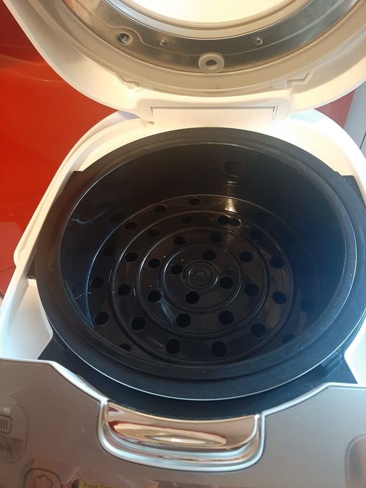 Vând advanced multicooker Tefal 12-in-1, stare foarte bună