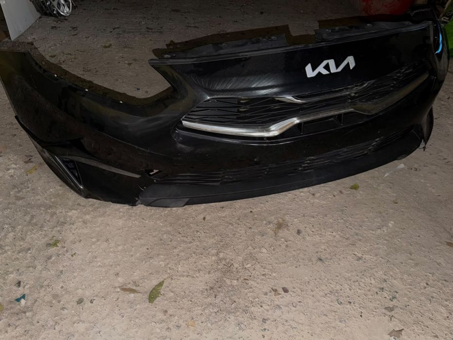 Бампер Kia Seed 2022