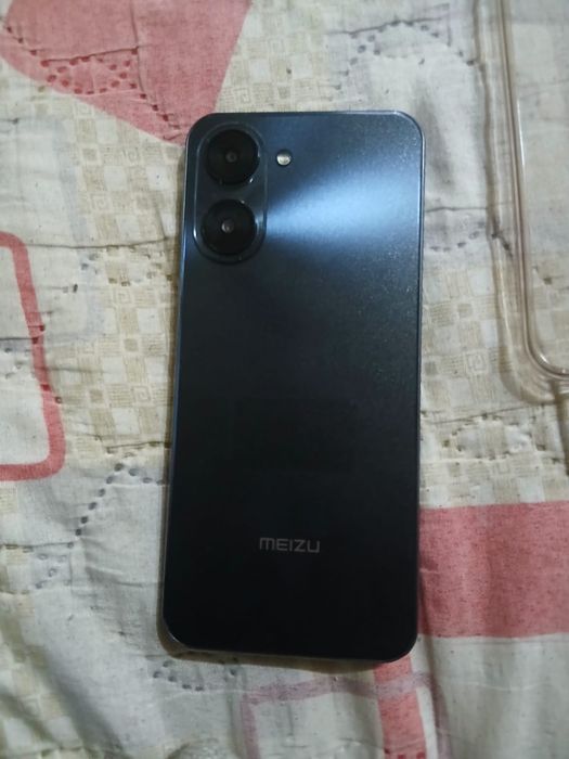 Продам телефон  в очень хорошем состоянии