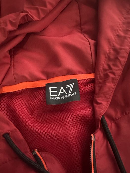 Анцуг EA7 Emporio Armani оригинален