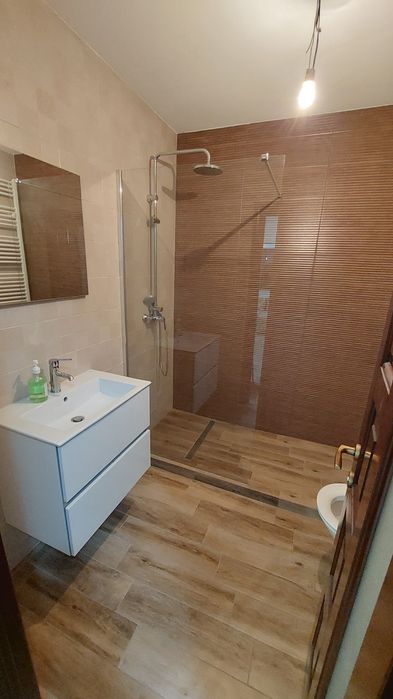 De inchiriat - 2 camere decomandate / Urban Building /  Vadul Bistritei, Bacau