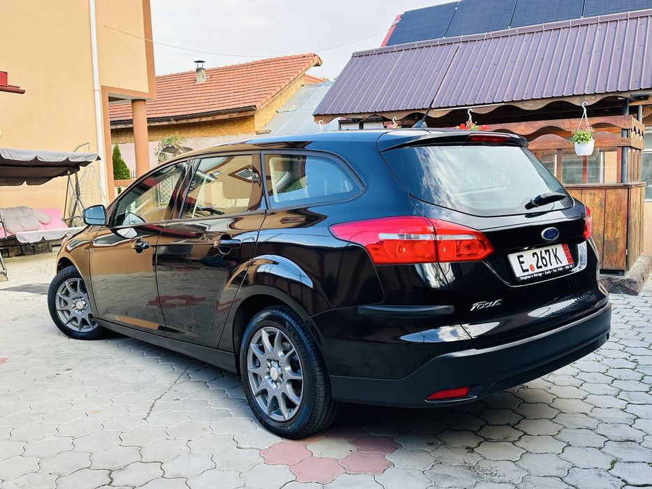 FORD Focus 2018 — imagine 5