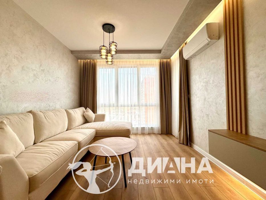 Продава се Двустаен апартамент в Пловдив, Гагарин - 74 кв.м за 1825 €/кв.м - Снимка #1