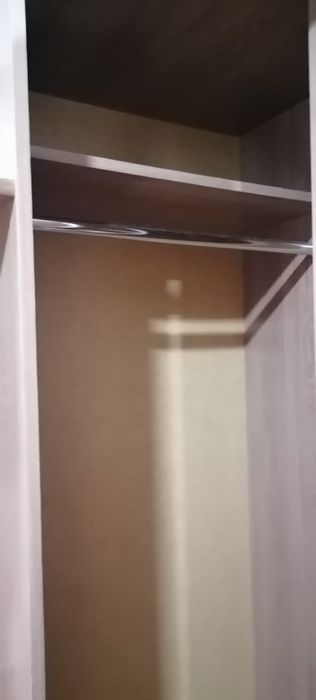 Срочно продам угловую прихожую