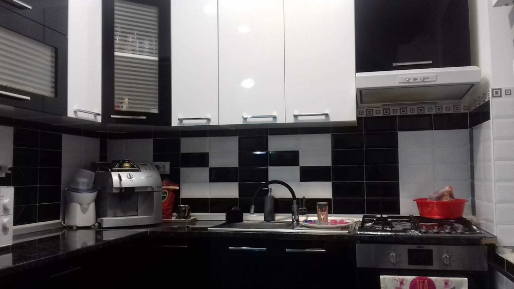 Vând apartament Apahida sau schimb cu casa la tara.