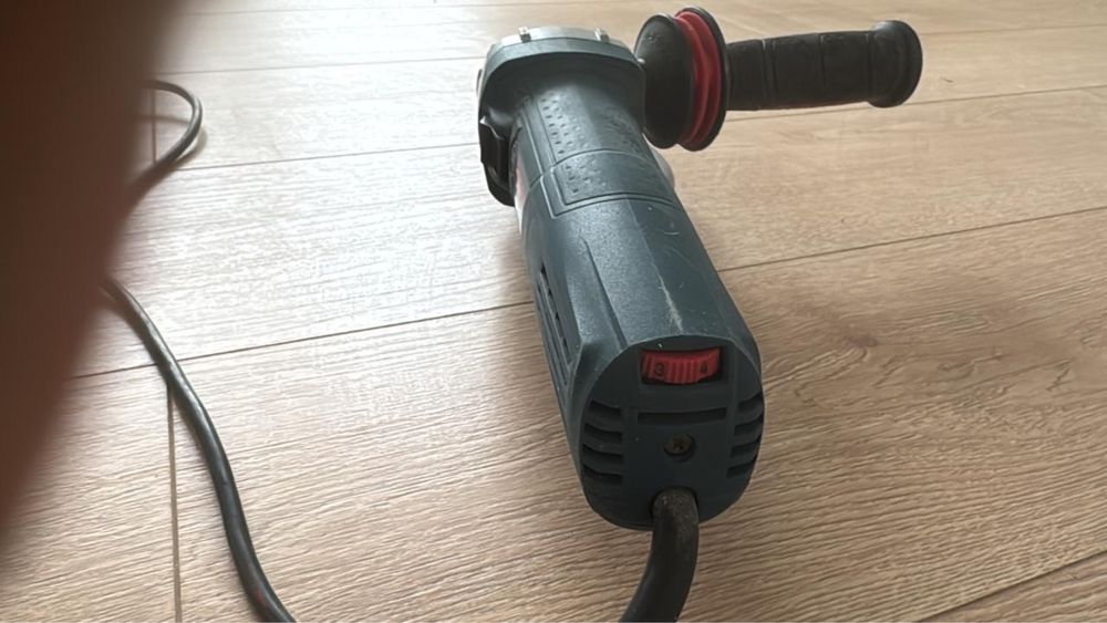 Балгарка фирмы Bosch