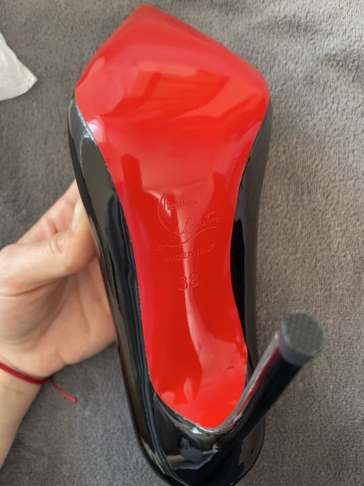 Christian Louboutin 38 номер