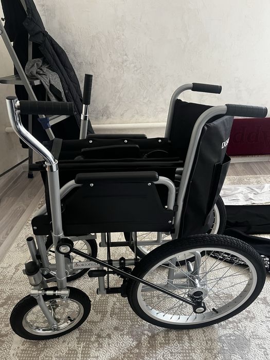 Инвалидный кресло сатылады.