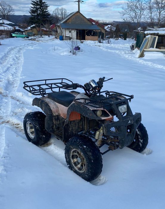 Vând ATV hummer 250cc