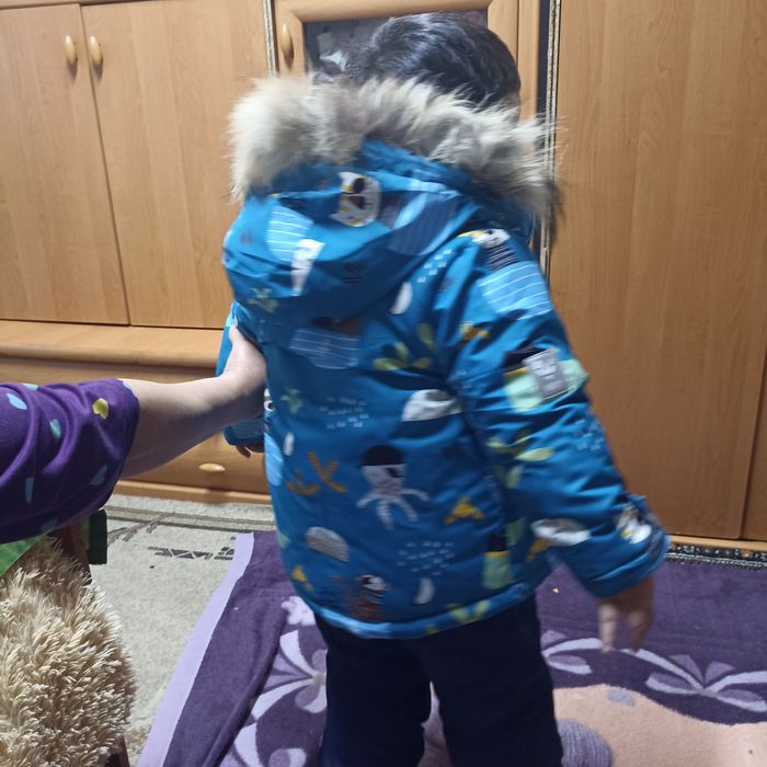 Продам комбинезон куртка