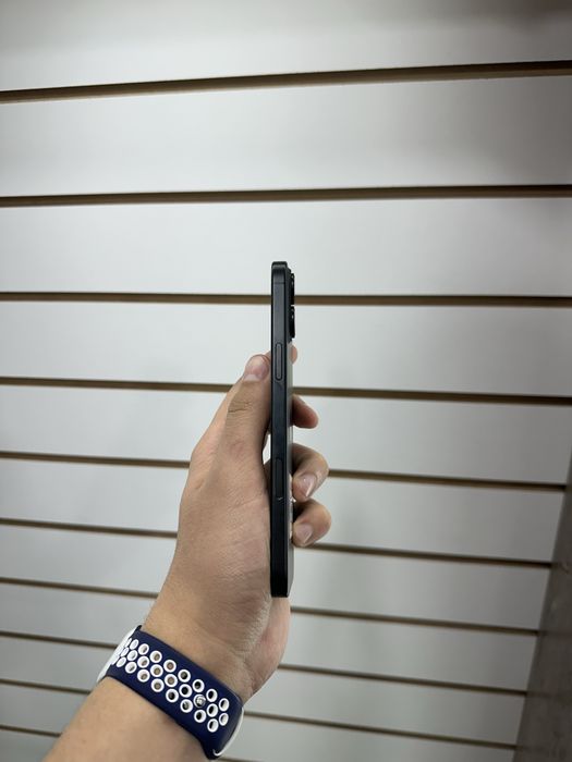 Iphone 16 plus 256gb black