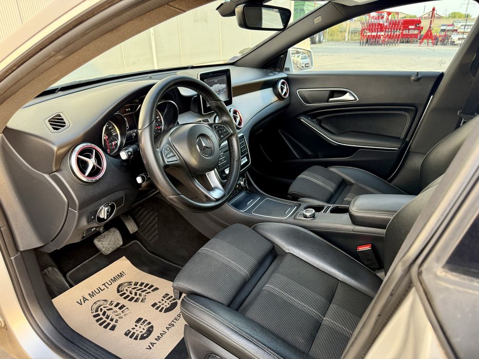 Mercedes CLA 200d 136 Cp 2017 Euro 6 | Camera | Dublu Climatronic | Carlig electric | Garantie | Finantare |