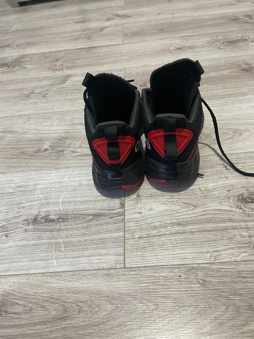 Маратонки Adidas 39/1.3