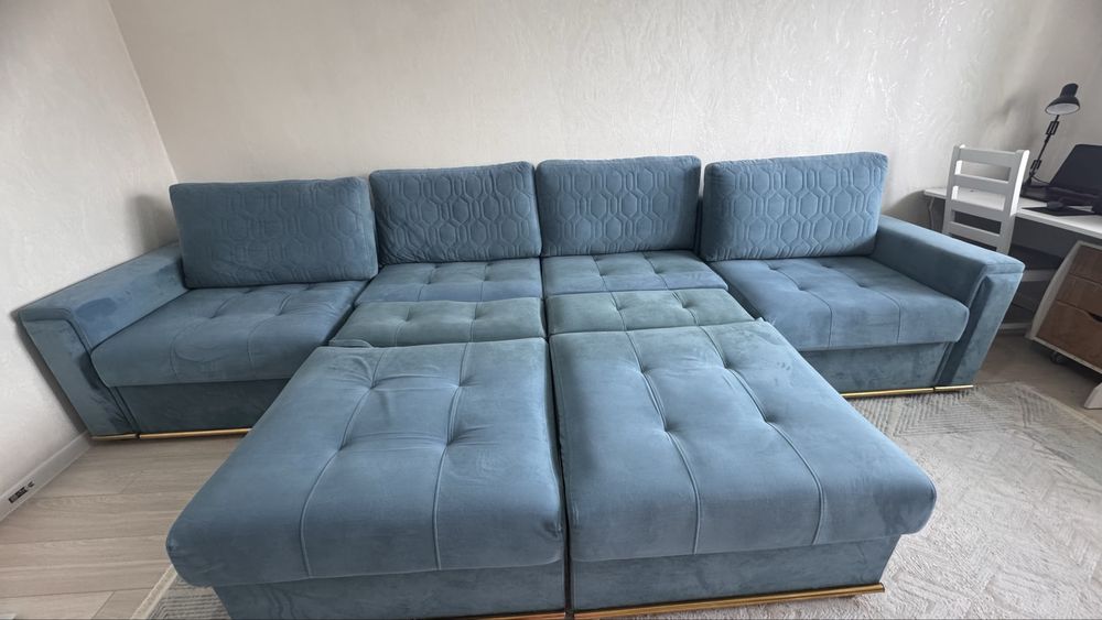 Продам диван в отличном состояние