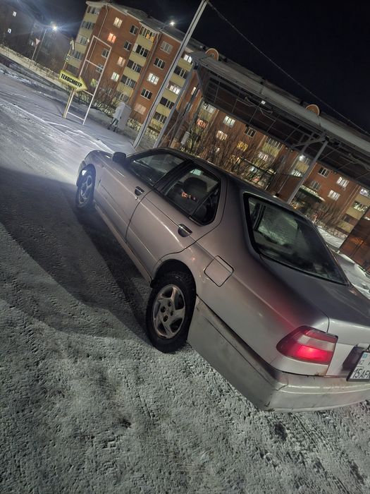 Продам ниссан блюберд