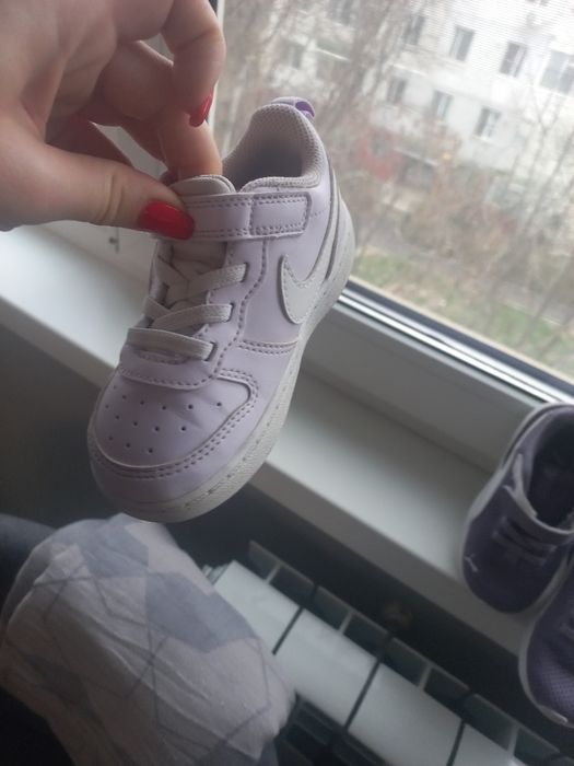 2 perechi de adidași