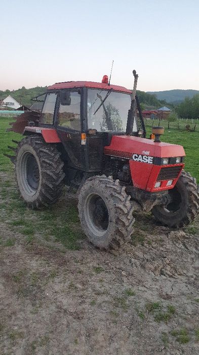 De vanzare tractor case 80cai 4 ×4