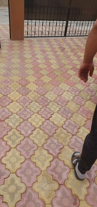 Pavaje pavele dale rigole borduri capace si coame de stalp si gard