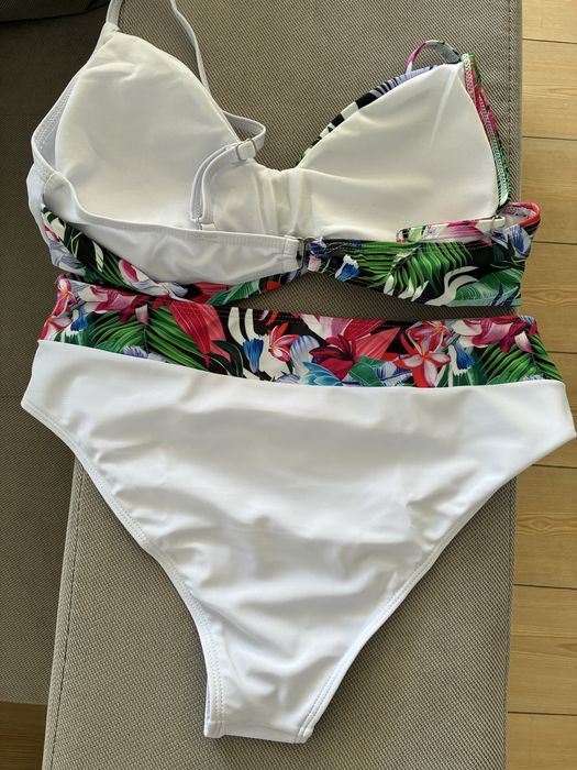 Нов бански размер Л