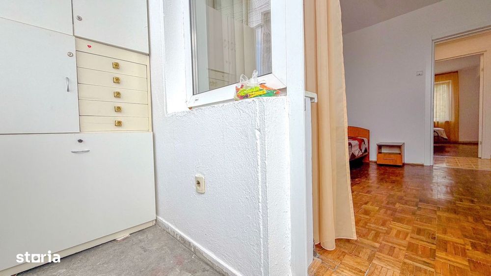 Apartament 3 camere Ideal pentru 3 studenți Parc Tractorul Coresi