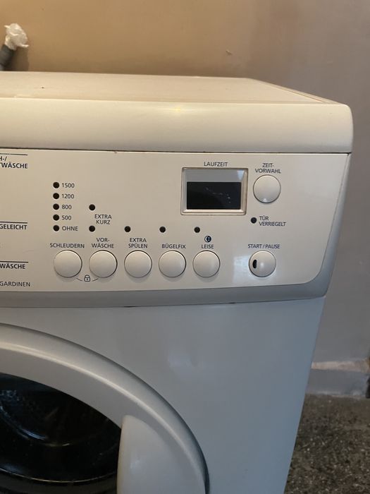 Продавам пералня PRIVILEG 53615