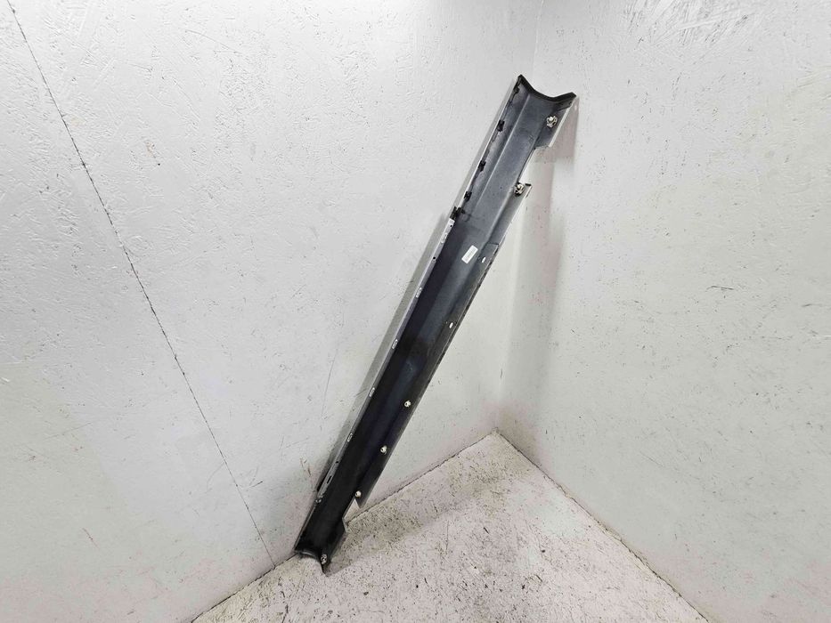 Prag lateral dreapta Mercedes Clasa CLK (C209) [Fabr 2002-2009]