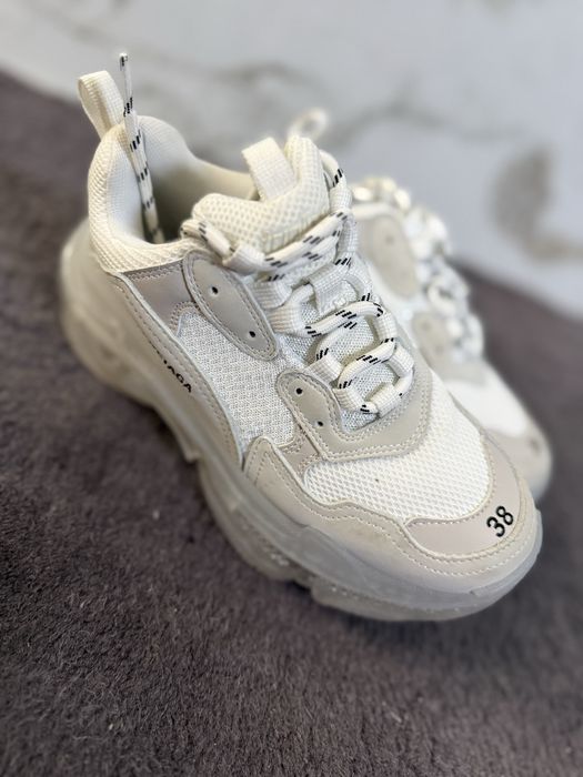 Adidasi Balenciaga Triple S Clear Sole (albi/crem)